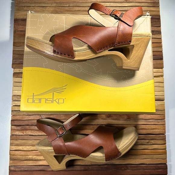 Dansko Tasha Leather Sandals, EU size 42/size 11.5/12 per Dansko size chart - Picture 4 of 6